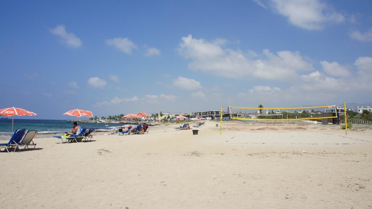 Townhouse Queens Gardens Paphos Exteriör bild